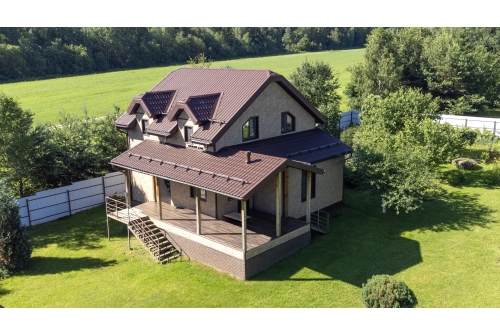 Металлочерепица классик 0,5 Rooftop Бархат RAL 8017 шоколад (фото 2)